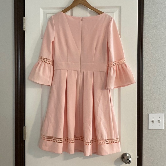 Eliza J Pink Bell Sleeve Dress Size 8 Crepe Fit & Flare Pockets Lace Insets - Picture 2 of 3